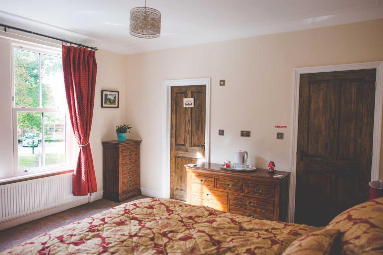 Glencoe Villa Guesthouse Featherstone Ngoại thất bức ảnh